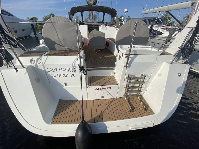 Allures 39-9 for sale